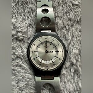 Swatch Skin Flattention SFB106G watch Vintage